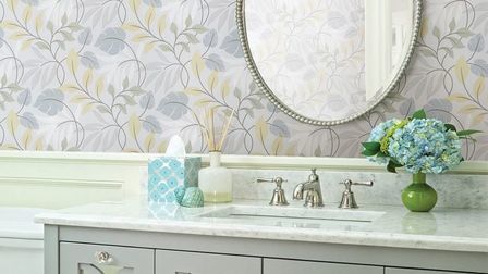 How To Paint Bathroom Tile? 10 Tips For Painting Tile Quickly