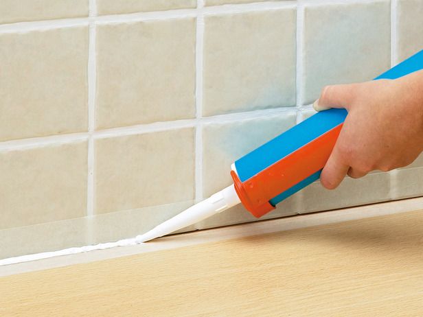 How to use a laser level for tile installation